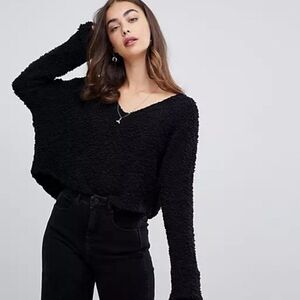 FREE PEOPLE | Popcorn Crop Sweater - Black